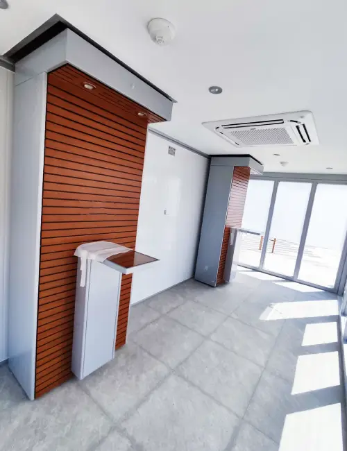 Smoking Cabin 1