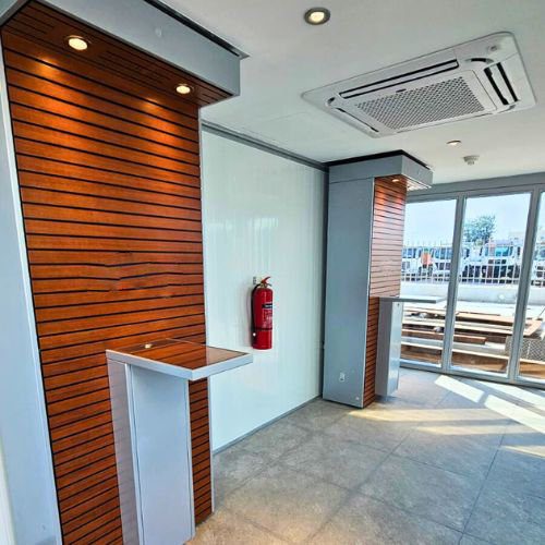 Smoking Cabin 5